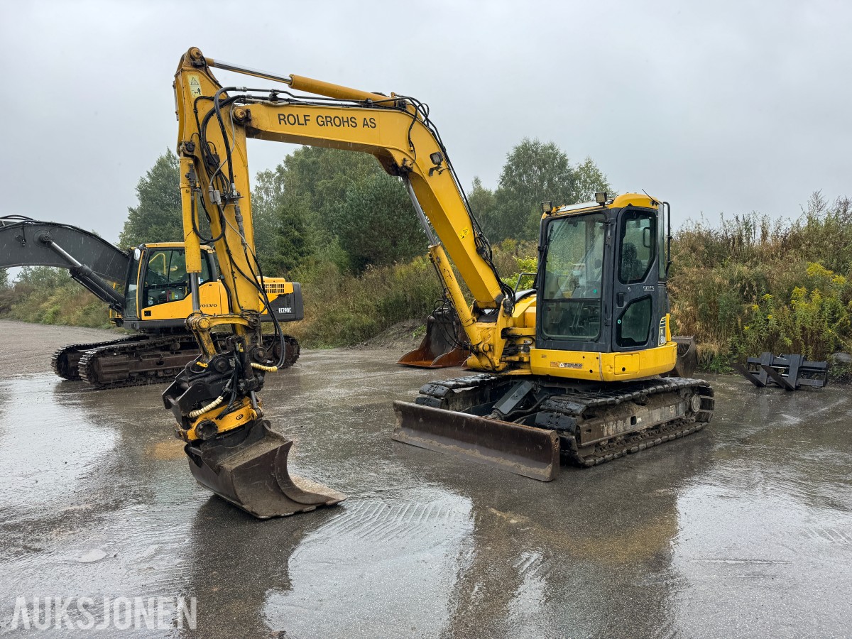 2008 Komatsu PC88MR beltegraver – tiltrotator – skjær – flere skuffer