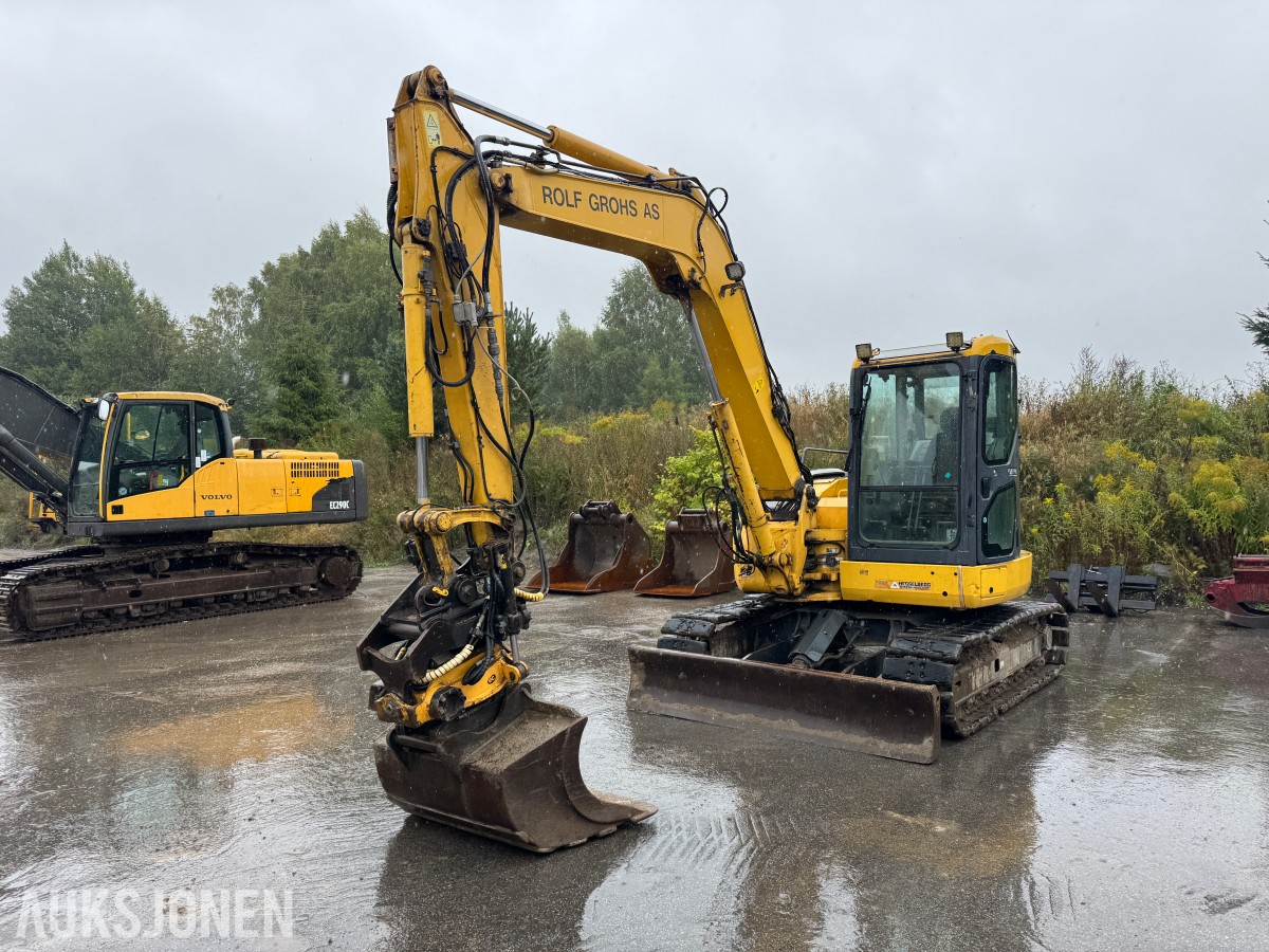 2008 Komatsu PC88MR beltegraver – tiltrotator – skjær – flere skuffer