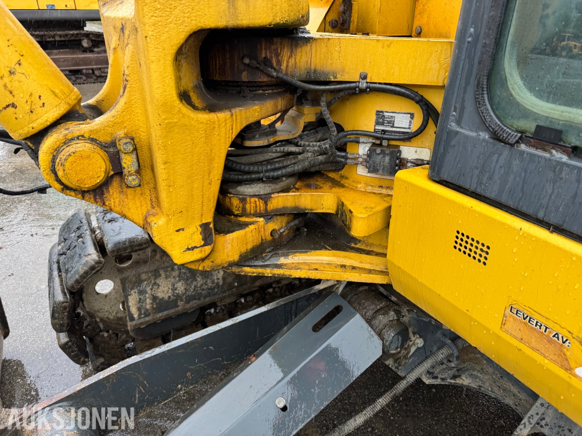 2008 Komatsu PC88MR beltegraver – tiltrotator – skjær – flere skuffer