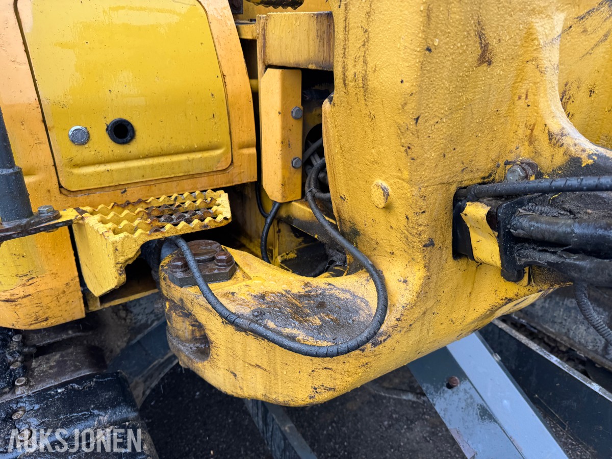 2008 Komatsu PC88MR beltegraver – tiltrotator – skjær – flere skuffer