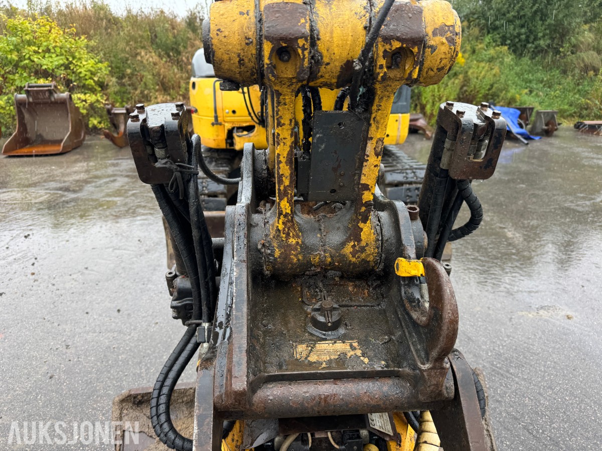 2008 Komatsu PC88MR beltegraver – tiltrotator – skjær – flere skuffer