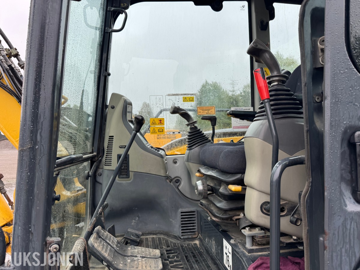 2008 Komatsu PC88MR beltegraver – tiltrotator – skjær – flere skuffer