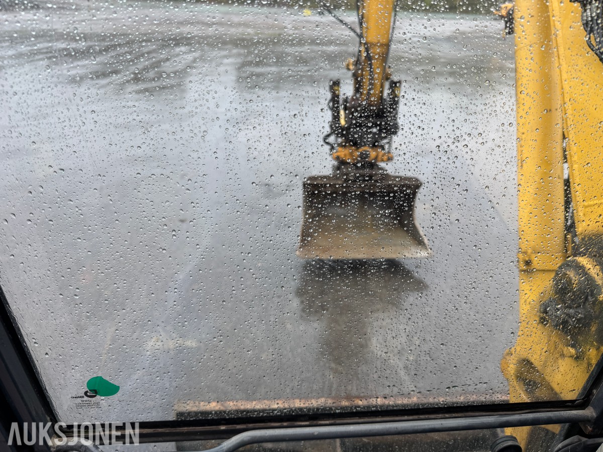 2008 Komatsu PC88MR beltegraver – tiltrotator – skjær – flere skuffer