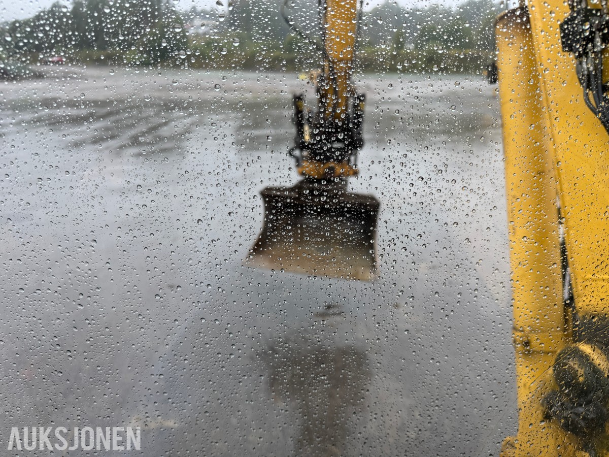 2008 Komatsu PC88MR beltegraver – tiltrotator – skjær – flere skuffer