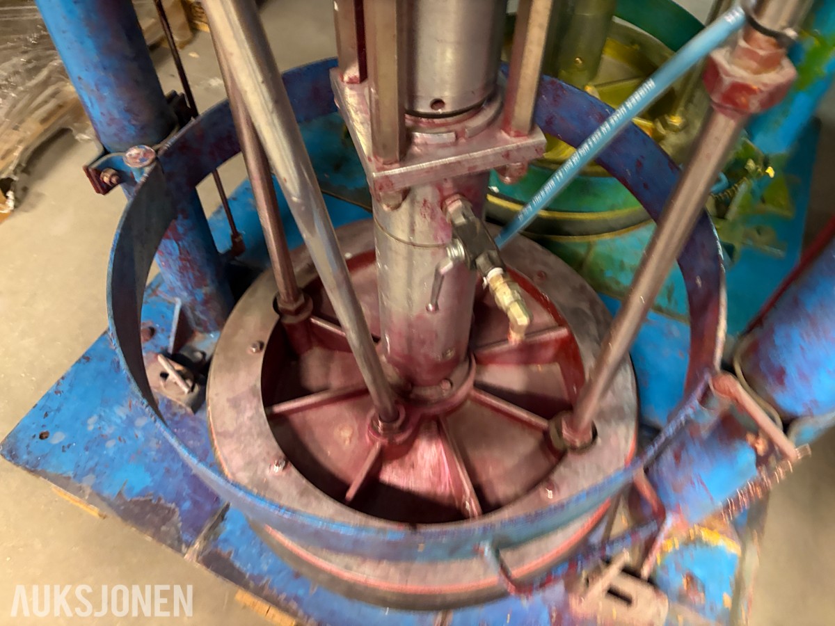 4 stk. WIWA dobbeltvirkende stempelpumper for 200 liters oljefat