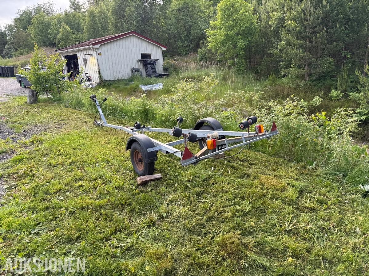 Opplagshenger til båt