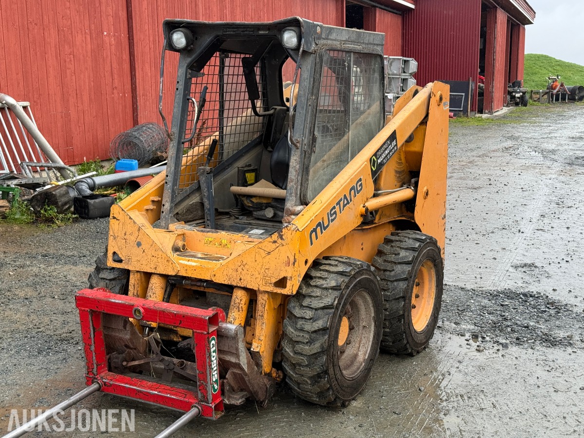 2005 Mustang 2054 kompaktlaster