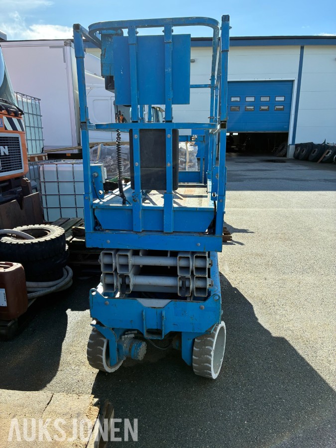 2005 Genie GS-2032 sakselift, 8 m arbeidshøyde, ny batteripakke