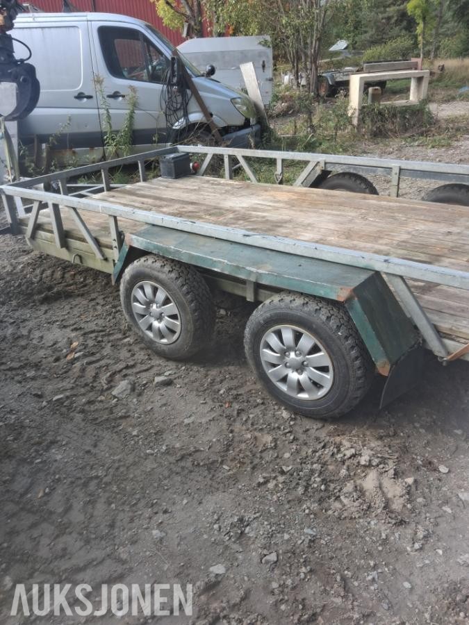 2006 Challenger Maskintralle 3500 kg total