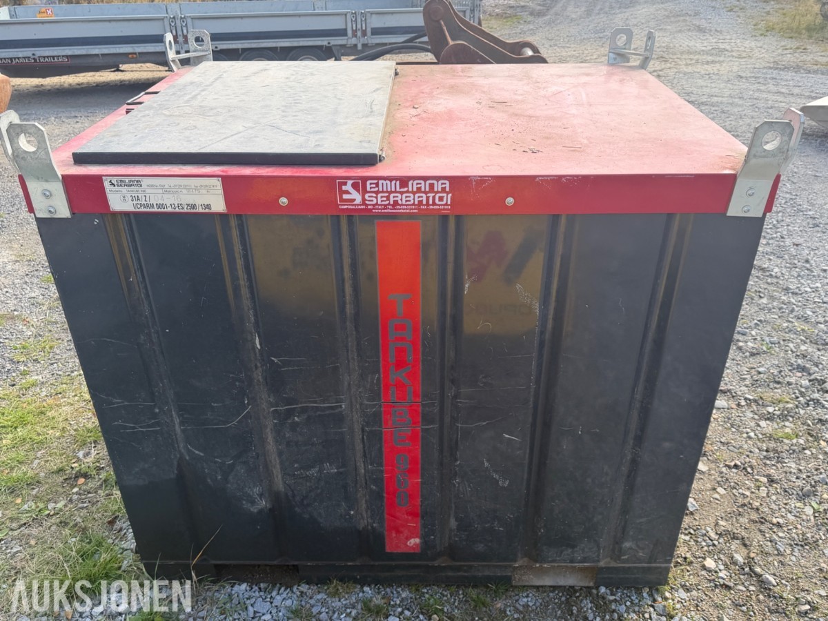 Emiliana Serbatoi Tankube 960 dieseltank - 956 liter