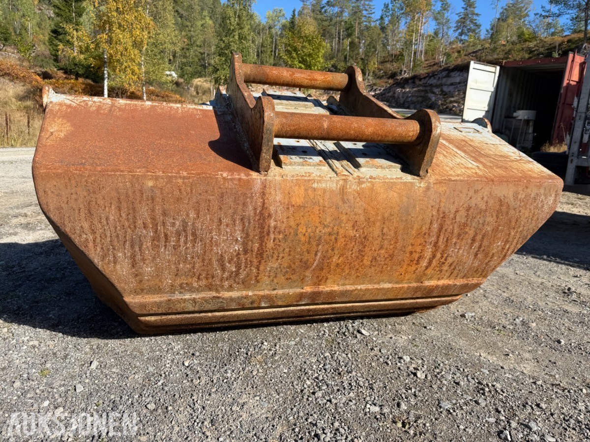2005 SMP graveskuffe S70 feste