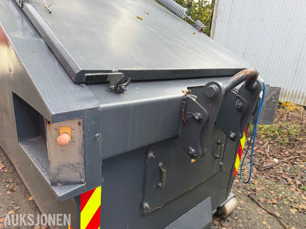2013 Pöttinger MP 10-1.0 NG avfallskomprimator 10 m³