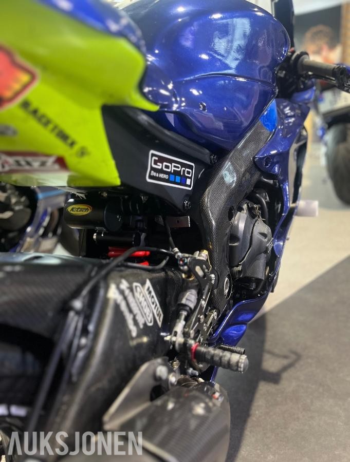 2021 Yamaha R6 Race utgave  - banesykkel