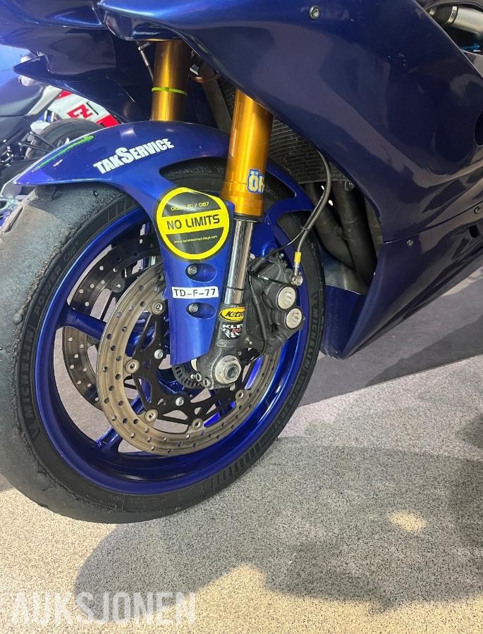 2021 Yamaha R6 Race utgave  - banesykkel