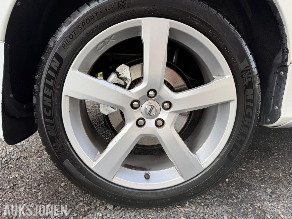 2011 Volvo XC60 R-DESIGN, AWD AUTOMAT, PANOROMA, CRUISEKONTROLL, RYGGEKAMERA 