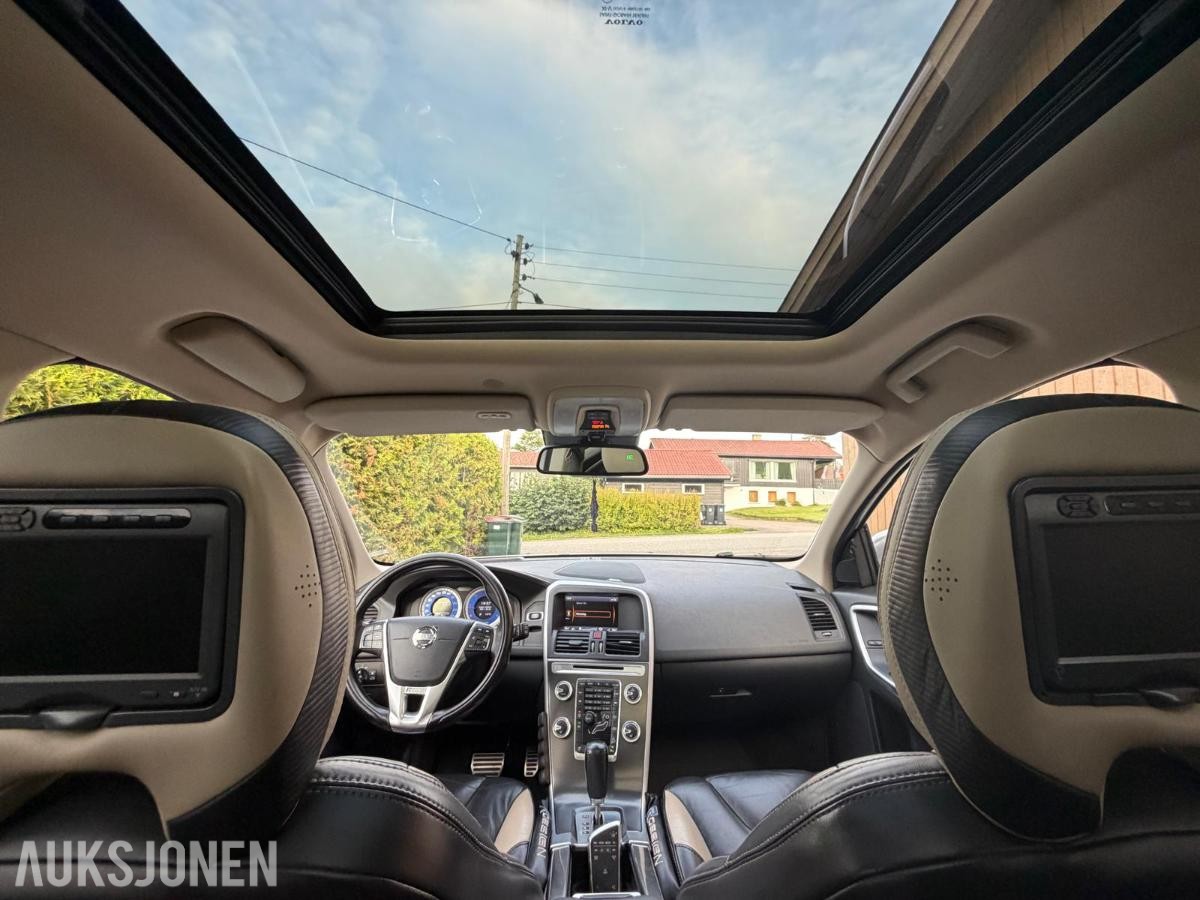 2011 Volvo XC60 R-DESIGN, AWD AUTOMAT, PANOROMA, CRUISEKONTROLL, RYGGEKAMERA 