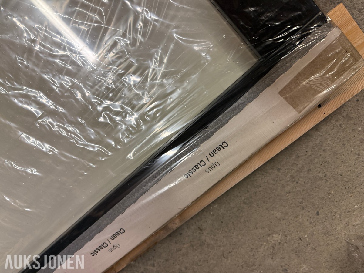 Dører og karmsett Nytt/ubrukt