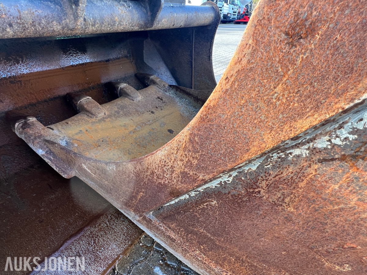 Kubota KX 080-4 Engcon tilt, to skuffer, sentralsmøring 