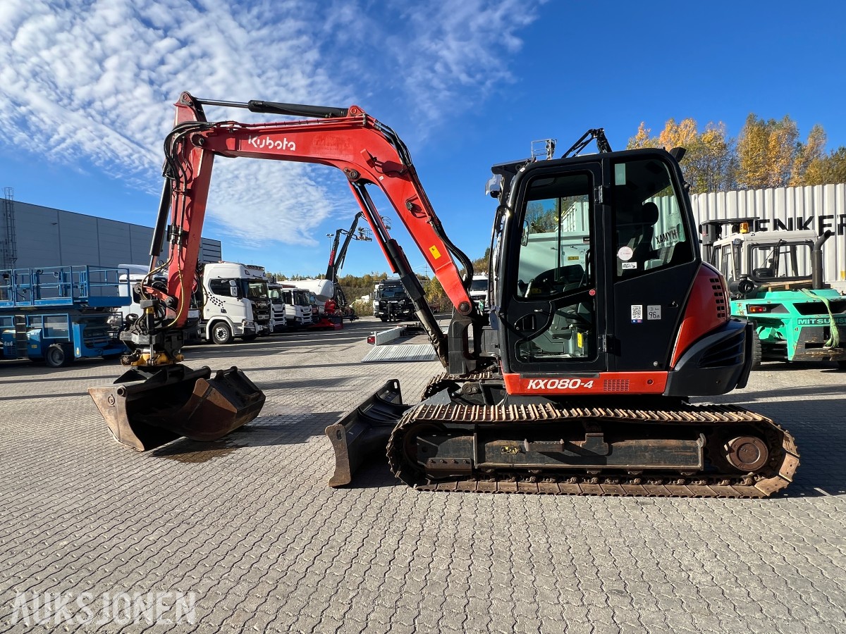 Kubota KX 080-4 Engcon tilt, to skuffer, sentralsmøring 