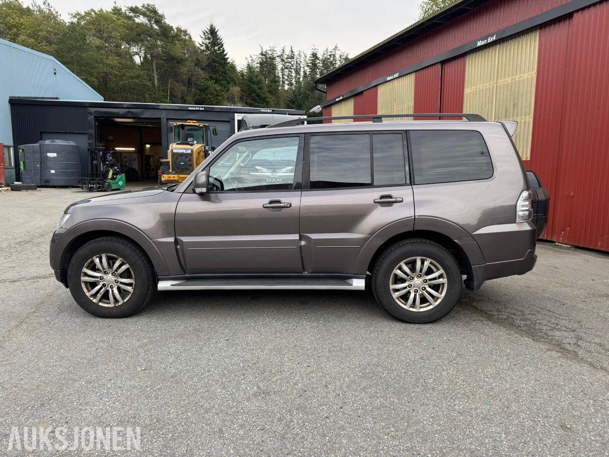 2016 Mitsubishi PAJERO 3.2-200 D 4WD - AUTOMAT - VAREBIL