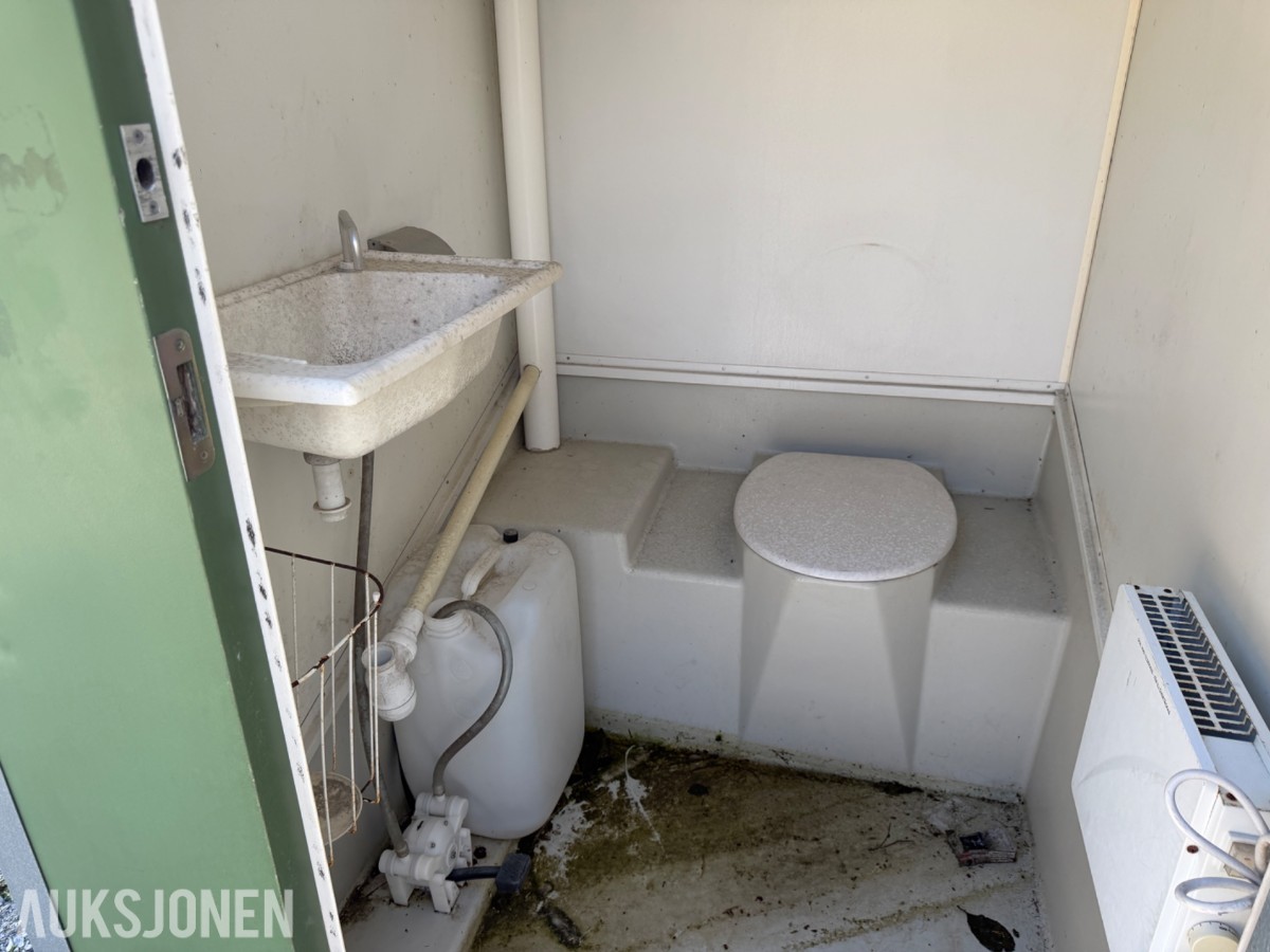 Danfo toalettkabinett med toalett og håndvask