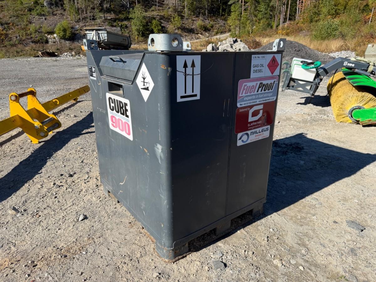 Fuel Proof 900 L dieseltank med pumpe, CE-merket