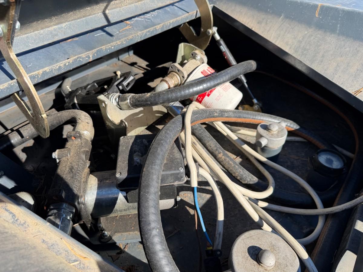 Fuel Proof 900 L dieseltank med pumpe, CE-merket