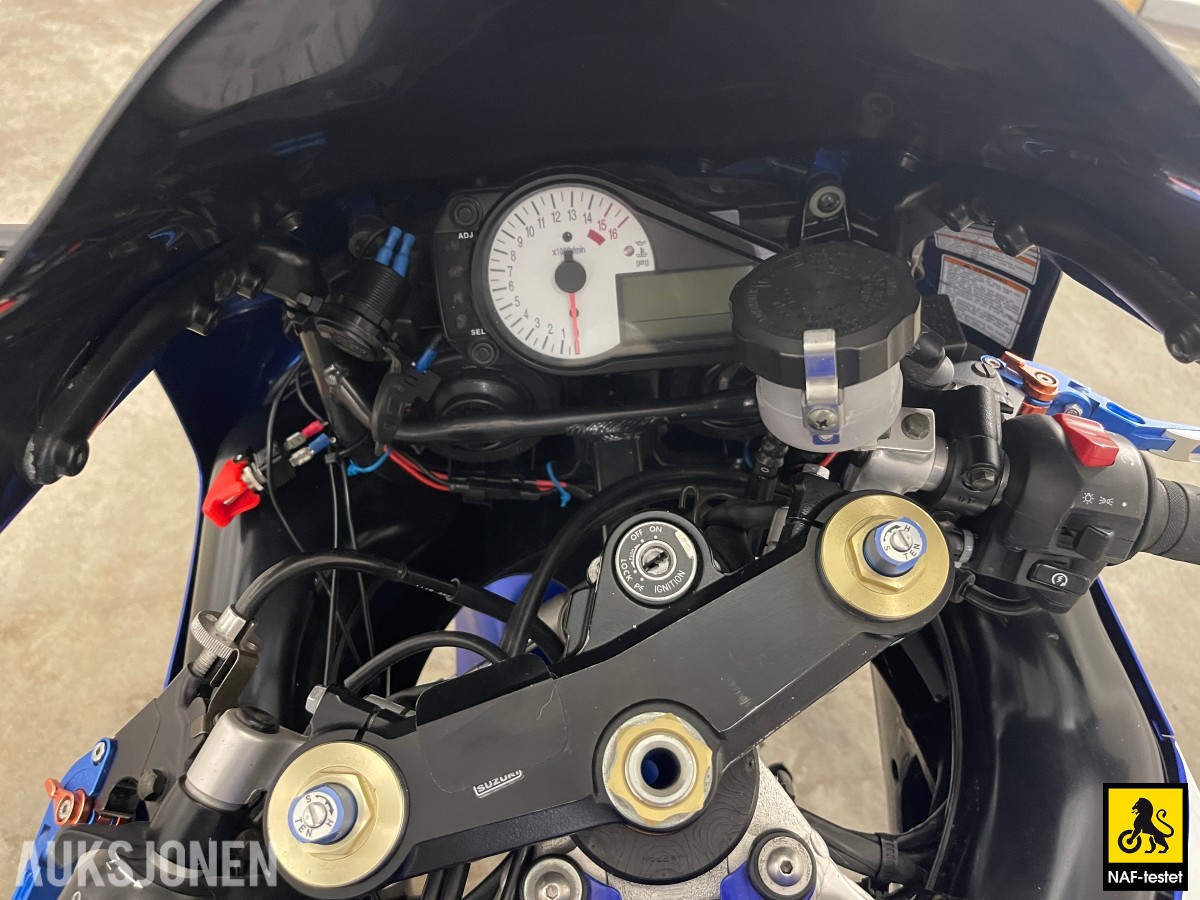 2003 Suzuki GSX-R 600 - 114 HK 