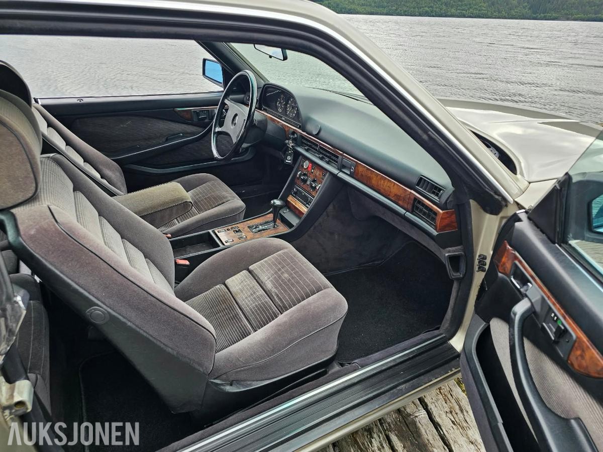 1986 Mercedes-Benz 500 SEC