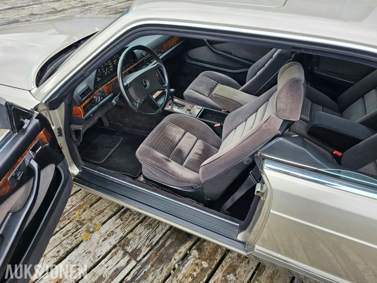 1986 Mercedes-Benz 500 SEC