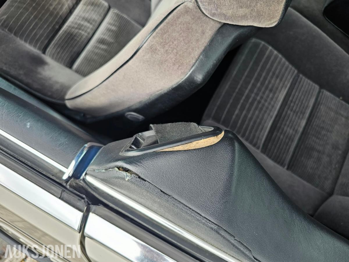 1986 Mercedes-Benz 500 SEC