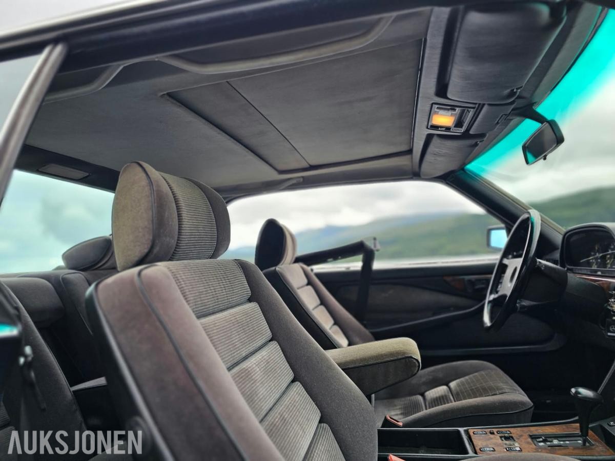 1986 Mercedes-Benz 500 SEC