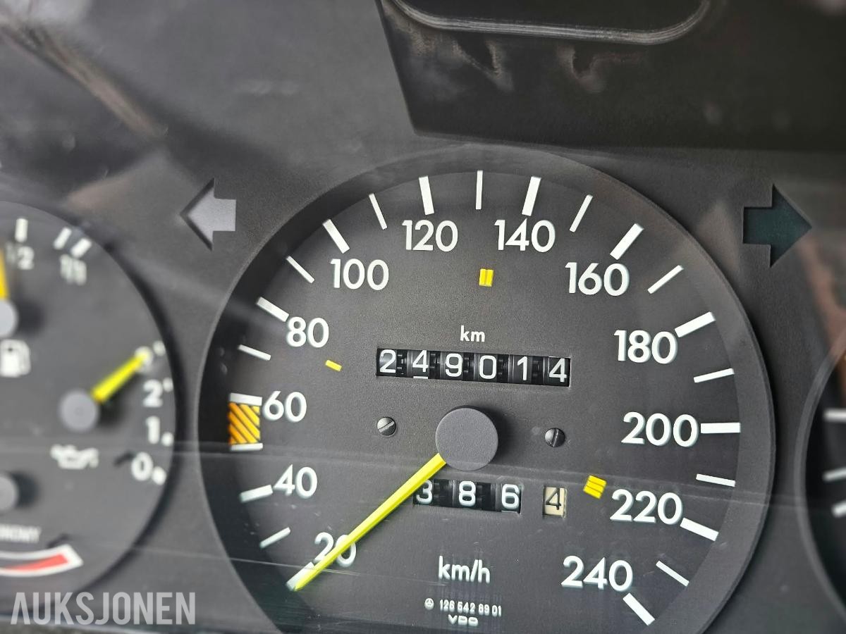 1986 Mercedes-Benz 500 SEC