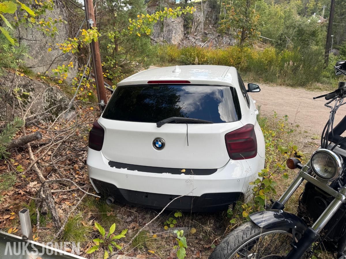 2014 BMW 116D 2.0 Diesel 116hk Automat, Cruisekontroll, Reparasjonsobjekt