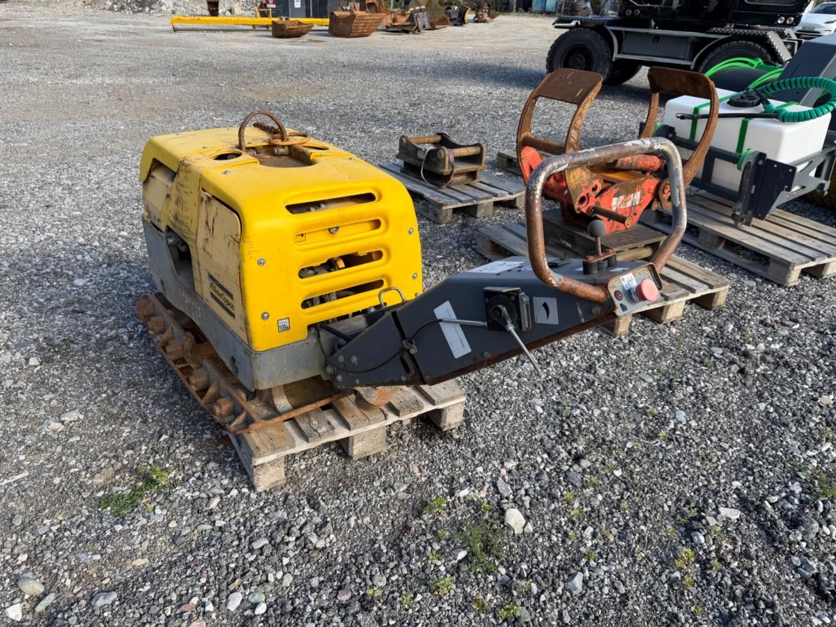 2015 Atlas Copco LH700 vibroplate