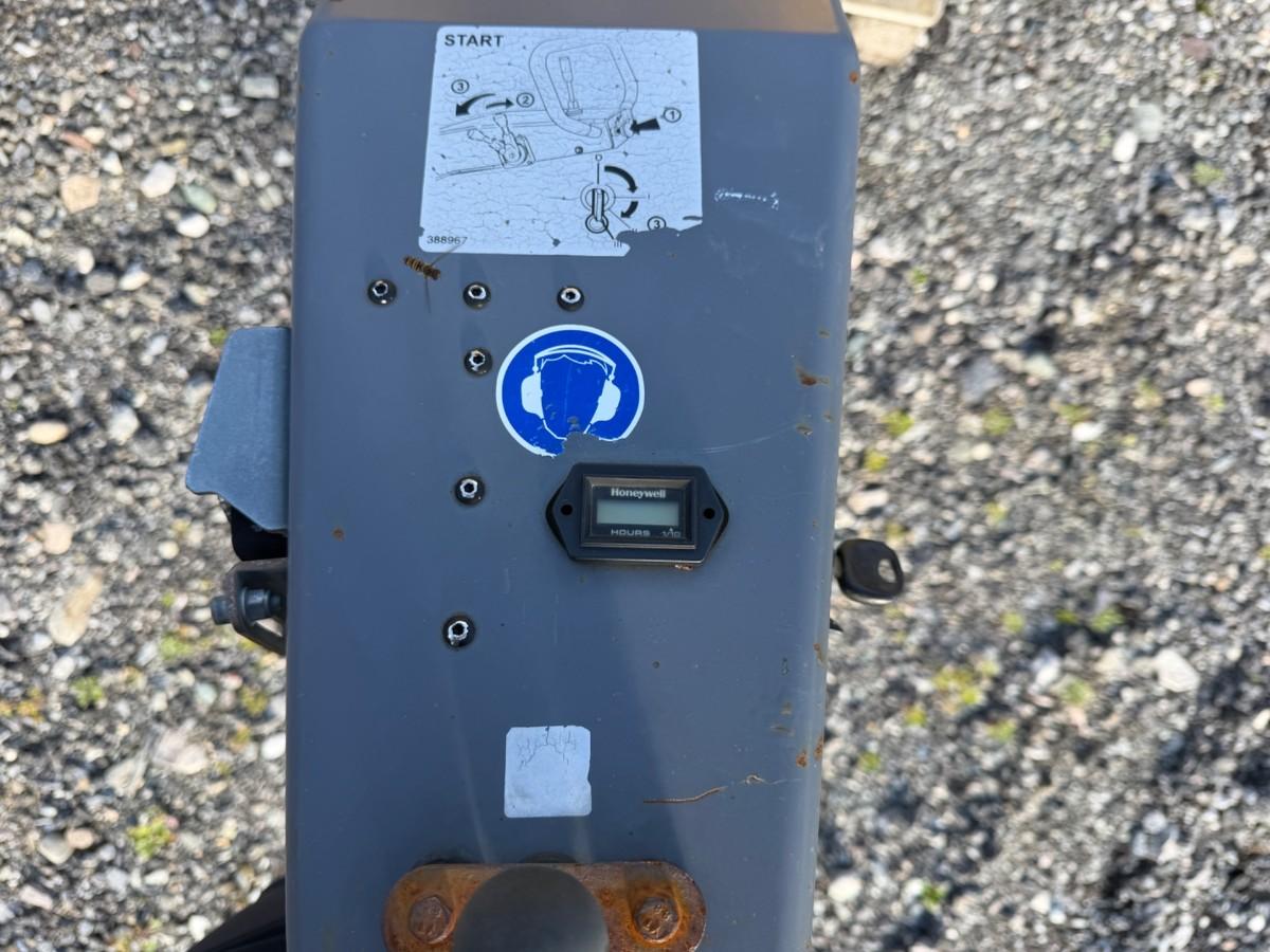 2015 Atlas Copco LH700 vibroplate