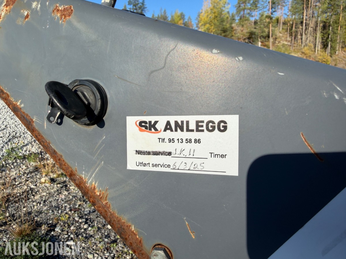 2015 Atlas Copco LH700 vibroplate