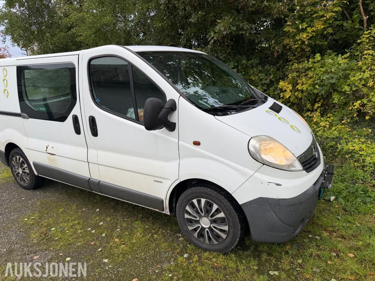 2012 Opel Vivaro 2.0 114hk hengerfeste ledbar mye påkostet