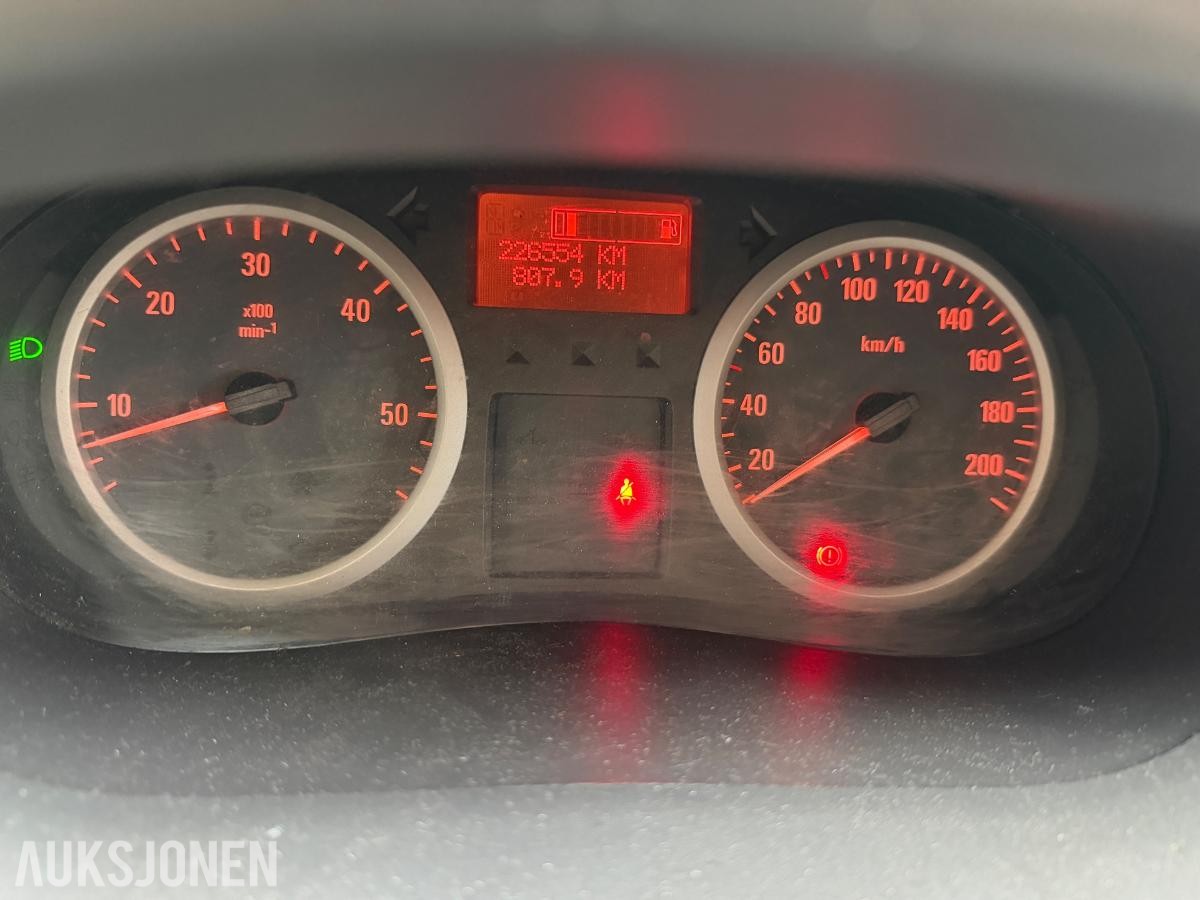 2012 Opel Vivaro 2.0 114hk hengerfeste ledbar mye påkostet