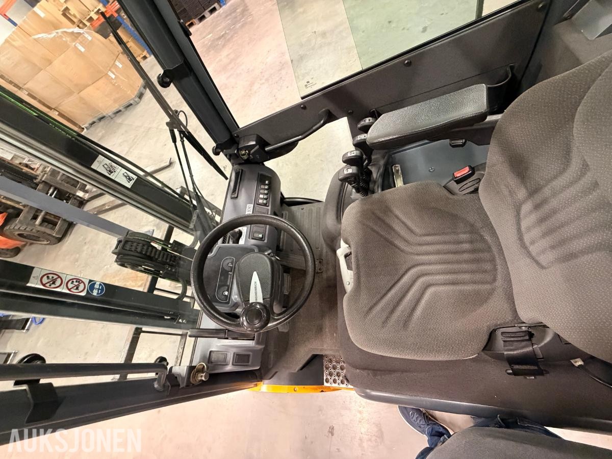 2007 Jungheinrich DFG320 - Kun 1205 timer
