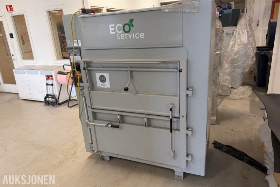 2016 Austropressen APV 100 vertikal ballepresse