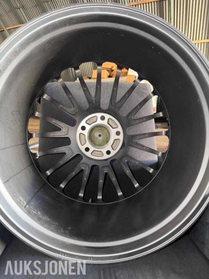Breyton Ls felg - 5x120 22x11,5" Et 30