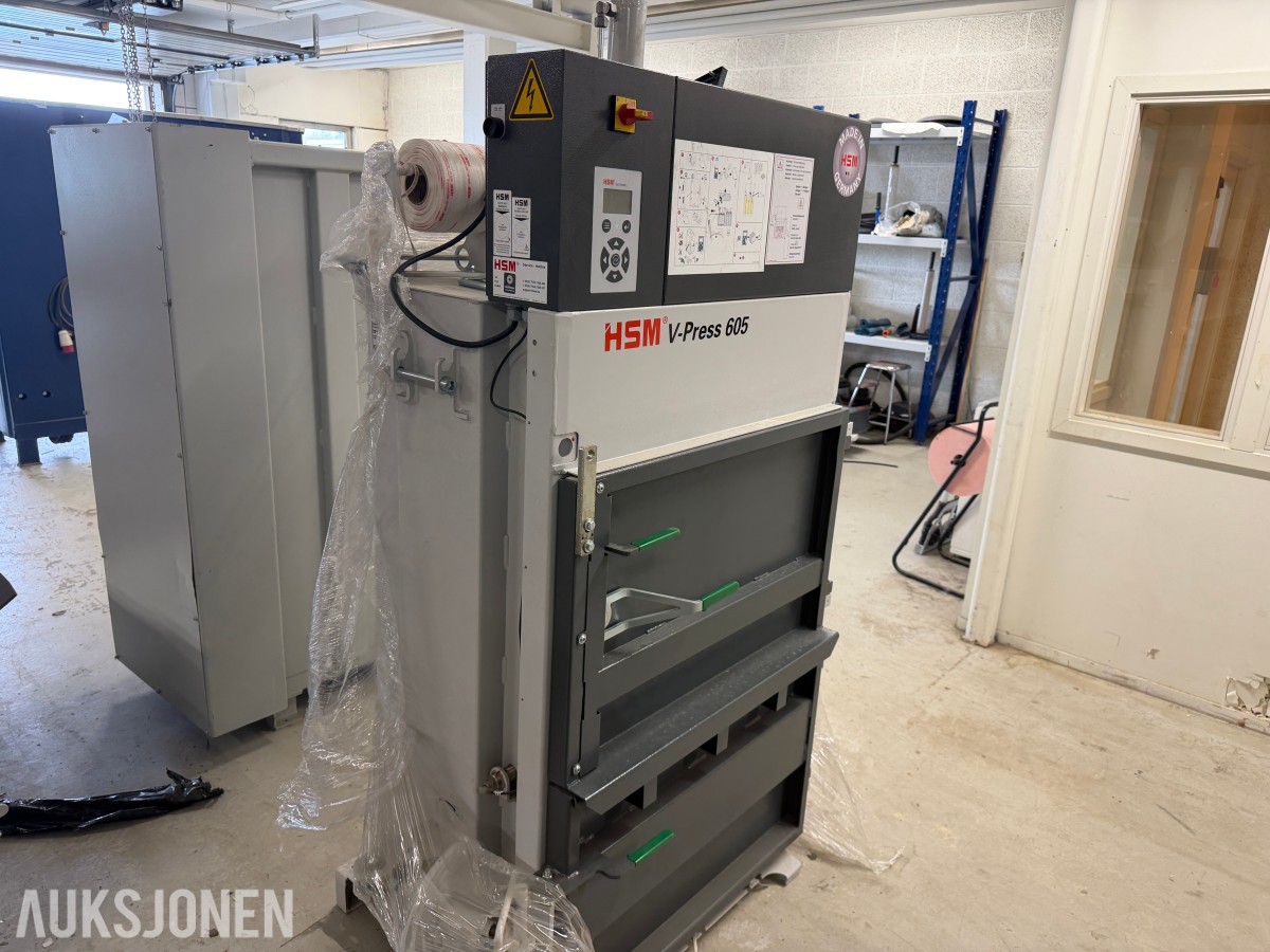 HSM V-Press 605 vertikal ballepresse – 57 kN
