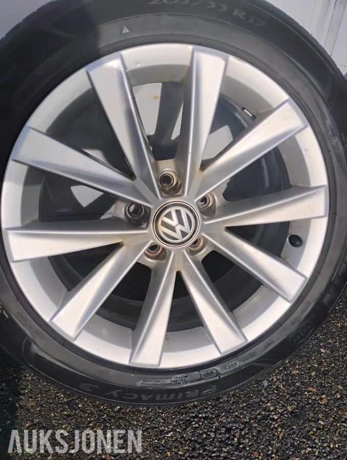2016 VW felger Golf Alltrack 205/55 17 *Ingen minstepris*