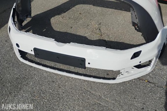 2016 VW støtfanger Golf Alltrack *Ingen minstepris*