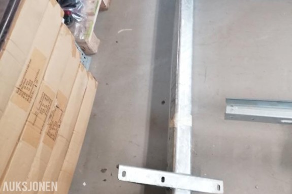 1 stk helt ny 1800 kg Knott aksling, 5/112