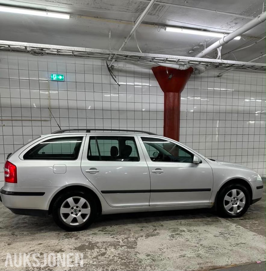 2007 Skoda Octavia 1.9 Diesel 105hk Automat, Cruisekontroll, Hengerfeste