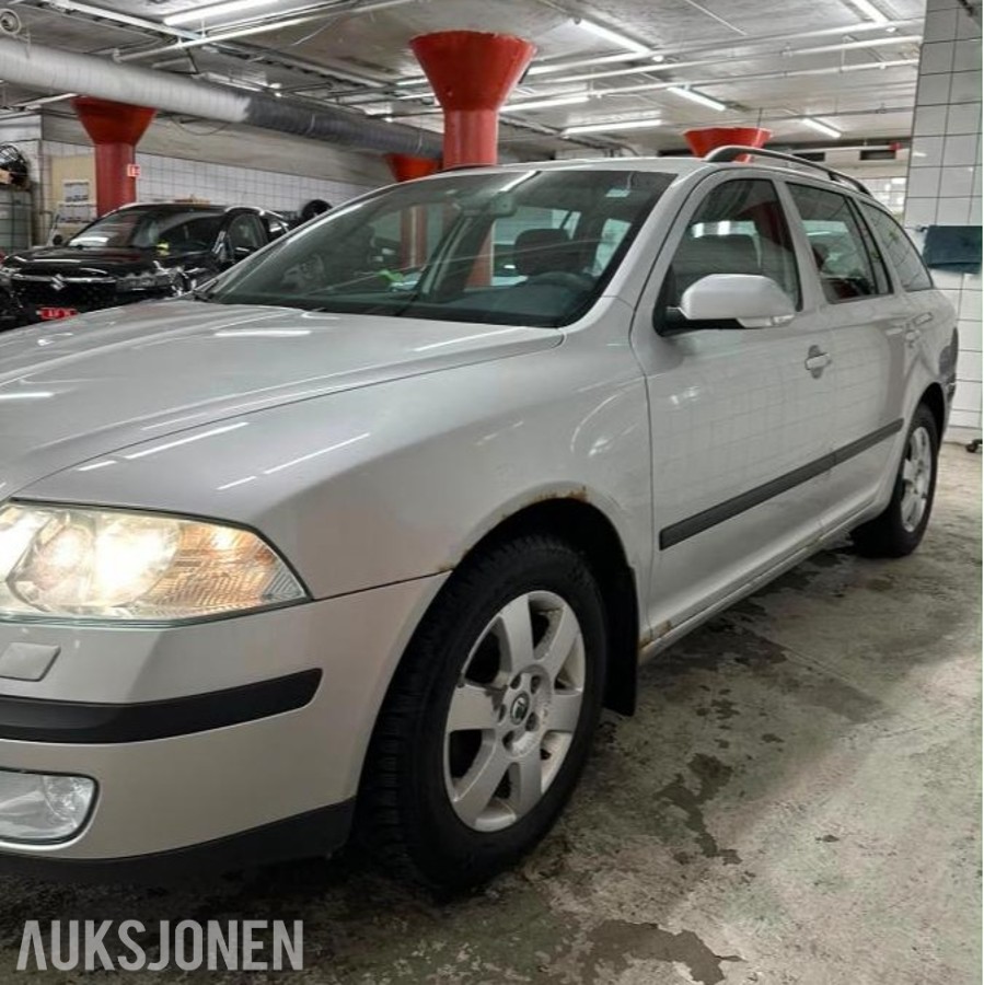 2007 Skoda Octavia 1.9 Diesel 105hk Automat, Cruisekontroll, Hengerfeste
