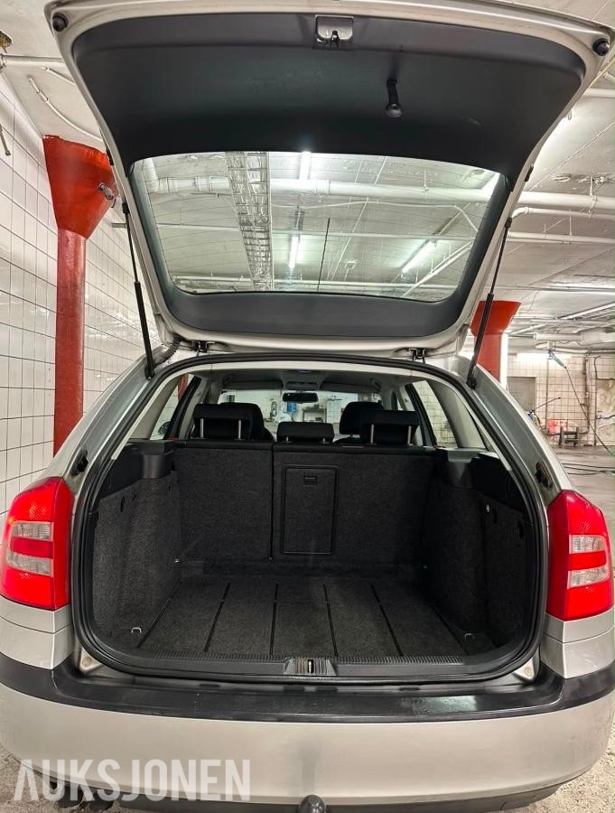 2007 Skoda Octavia 1.9 Diesel 105hk Automat, Cruisekontroll, Hengerfeste