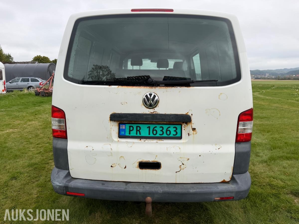 2010 Volkswagen Transporter 2.0 102hk  hengerfeste s+v dekk 